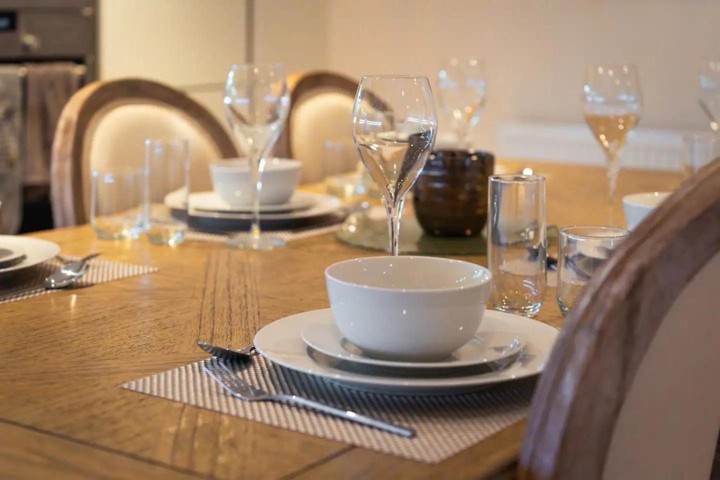 Pass The Keys Stylish Flat With Free Parking Apartment *